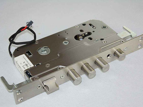 涿鹿24小时上门开锁公司